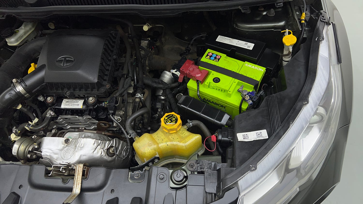 Used 2021 Tata Nexon XM Petrol Manual engine ENGINE LEFT SIDE VIEW