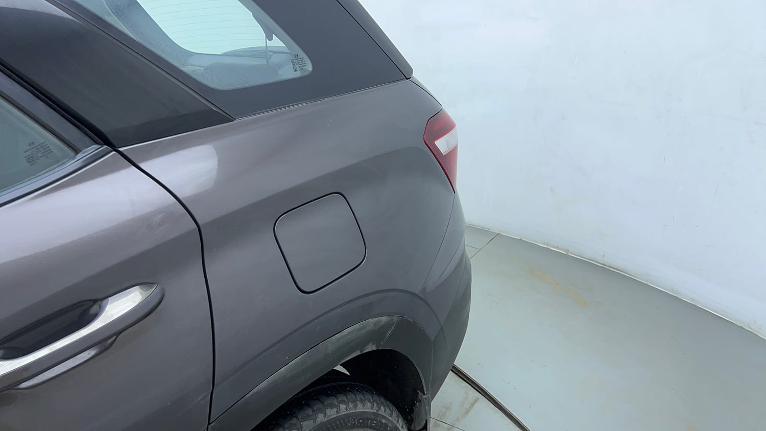 Used 2021 Hyundai Alcazar Platinum (O) 6 STR 2.0 Petrol AT Petrol Automatic dents MINOR SCRATCH