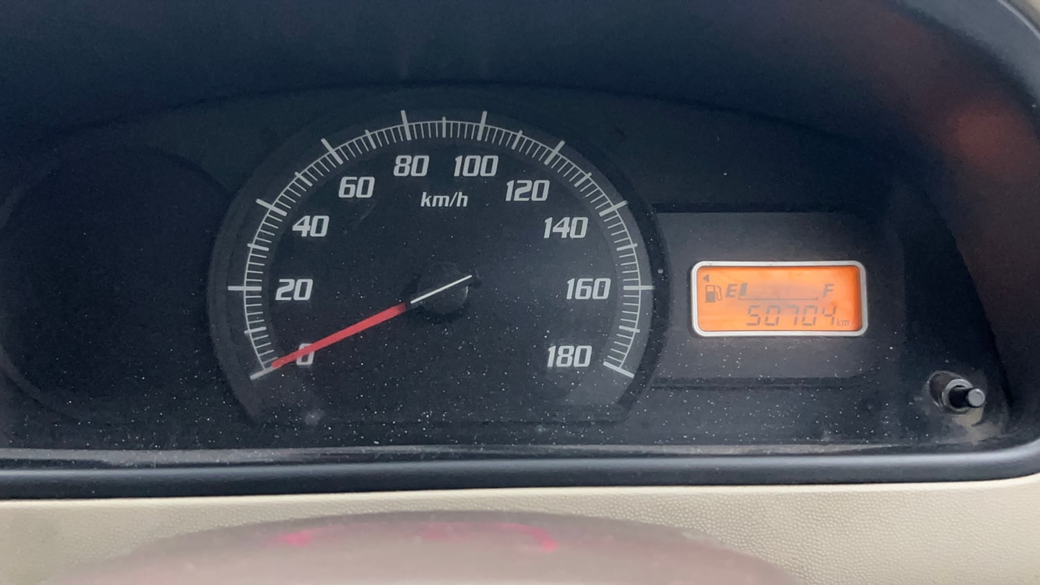 Used 2013 Maruti Suzuki Estilo LXi BS-IV Petrol Manual interior CLUSTERMETER VIEW