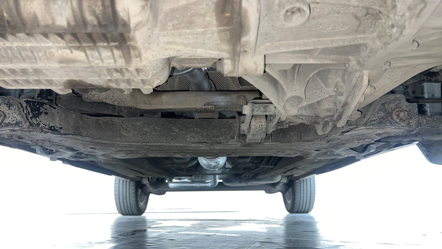 Used 2016 Ford EcoSport Titanium 1.5L Ti-VCT AT Petrol Automatic extra FRONT LEFT UNDERBODY VIEW