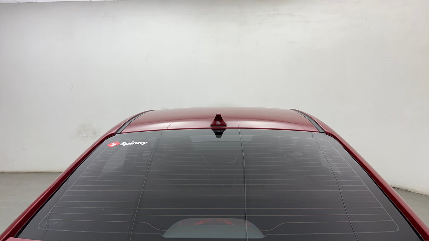Used 2019 Hyundai Verna SX 1.6 VTVT Petrol Manual exterior BACK WINDSHIELD VIEW