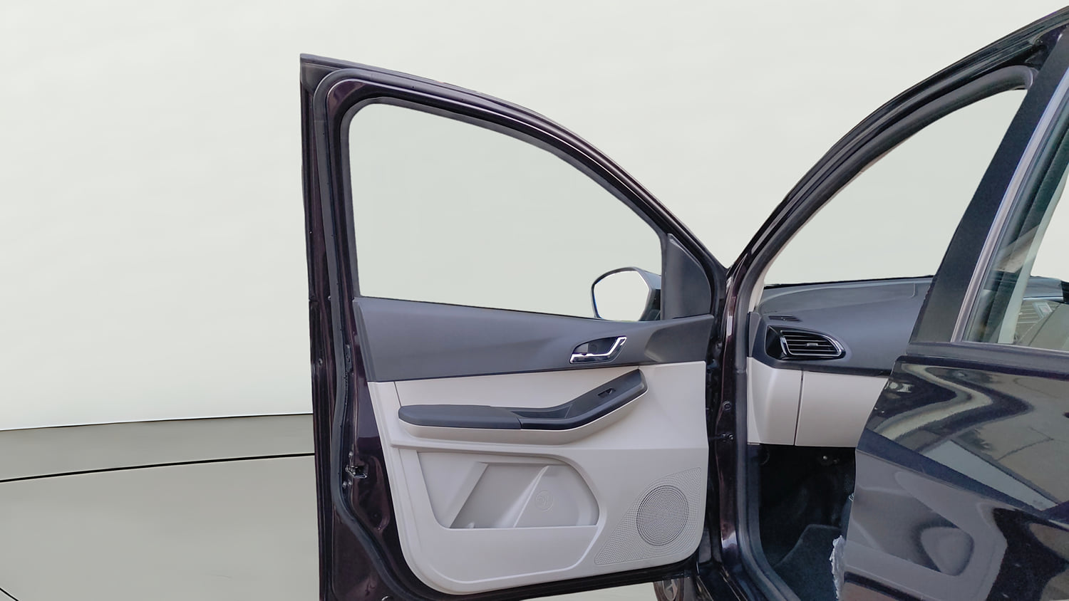 Used 2023 Tata Tiago XZA Plus Petrol Automatic interior LEFT FRONT DOOR OPEN VIEW