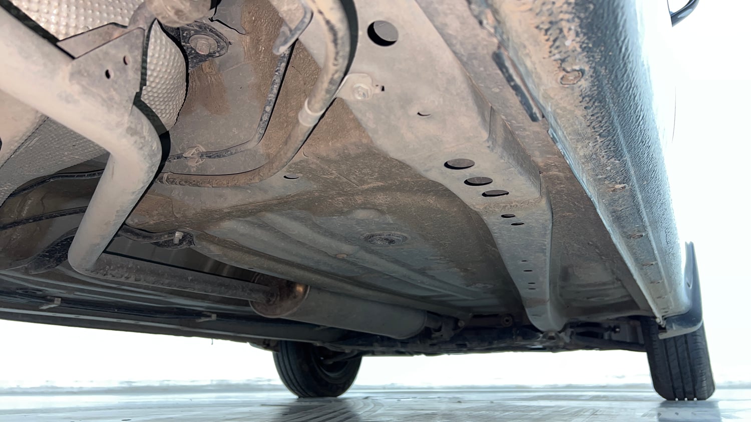 Used 2025 Maruti Suzuki Wagon R VXI 1.0 CNG Cng Manual extra REAR RIGHT UNDERBODY VIEW
