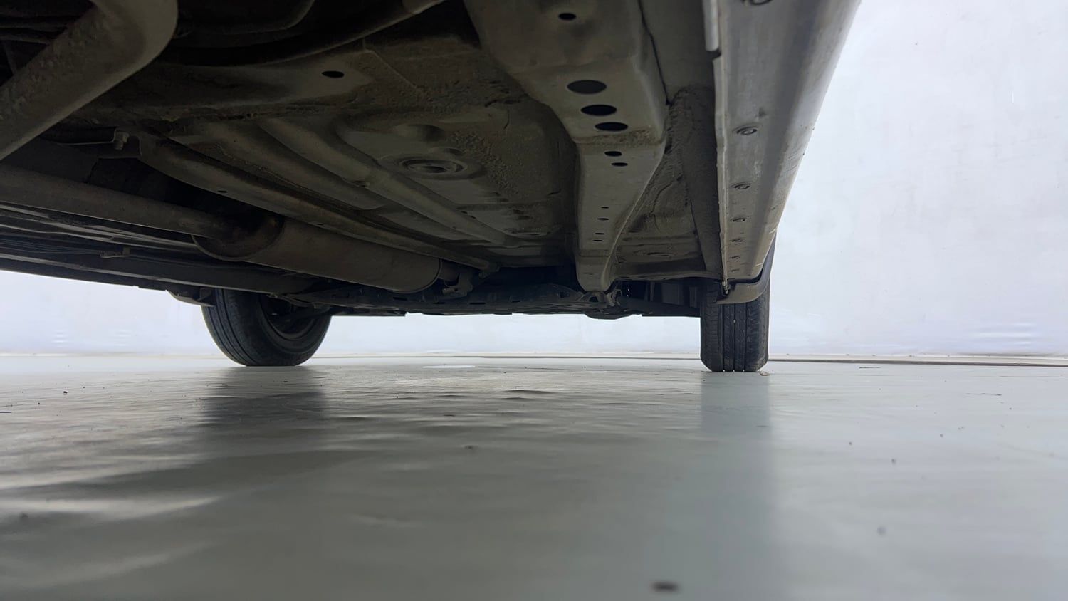 Used 2023 Maruti Suzuki Celerio ZXi Petrol Manual extra REAR RIGHT UNDERBODY VIEW