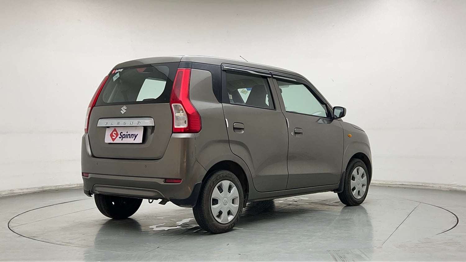 Used 2025 Maruti Suzuki Wagon R VXI 1.0 CNG Cng Manual exterior RIGHT REAR CORNER VIEW