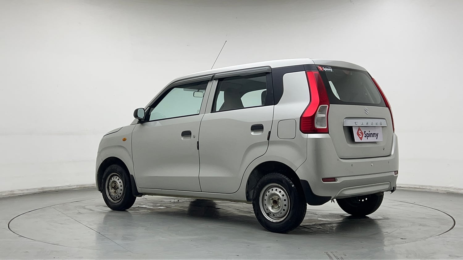 Used 2020 Maruti Suzuki Wagon R 1.0 LXi 1.0 Petrol Manual exterior LEFT REAR CORNER VIEW