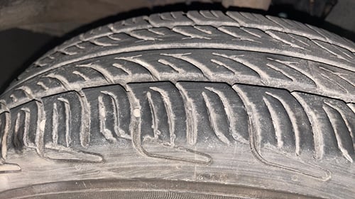 Used 2018 Tata Nano Twist XTA Petrol Automatic tyres RIGHT FRONT TYRE TREAD VIEW