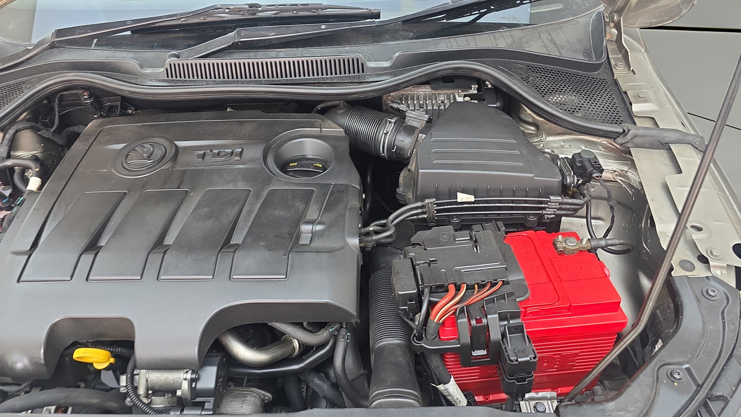Used 2019 Skoda Rapid Ambition 1.5 TDI Diesel Manual engine ENGINE LEFT SIDE VIEW