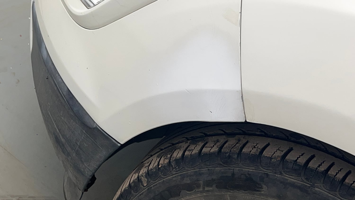 Used 2019 Ford EcoSport Titanium 1.5L Ti-VCT Petrol Manual dents MINOR DENT