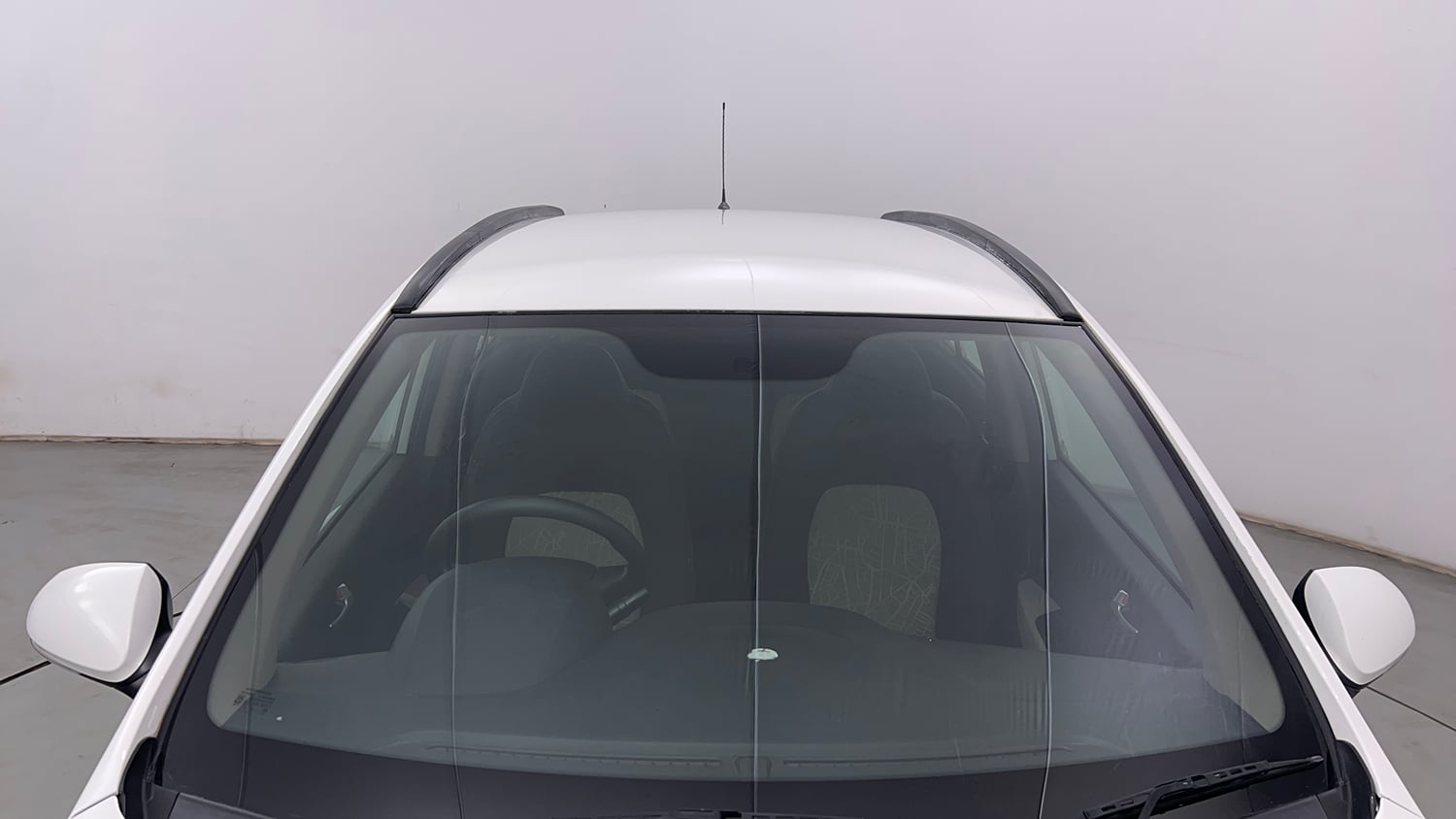 Used 2017 Hyundai Grand i10 Sportz (O) 1.2 Kappa VTVT Petrol Manual exterior FRONT WINDSHIELD VIEW