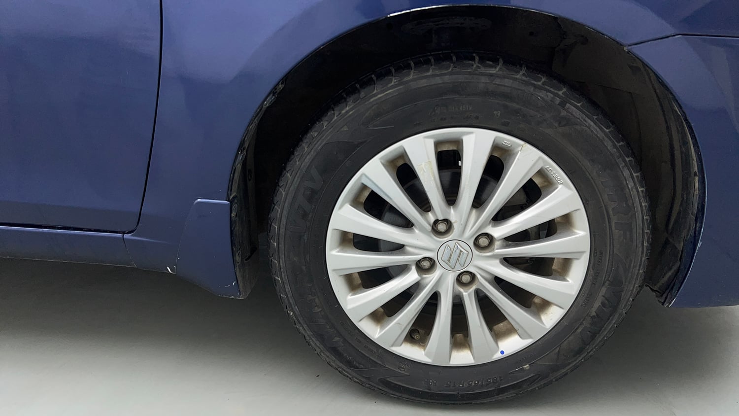Used 2020 Maruti Suzuki Ciaz Delta Hybrid 1.5 Petrol Manual tyres RIGHT FRONT TYRE RIM VIEW