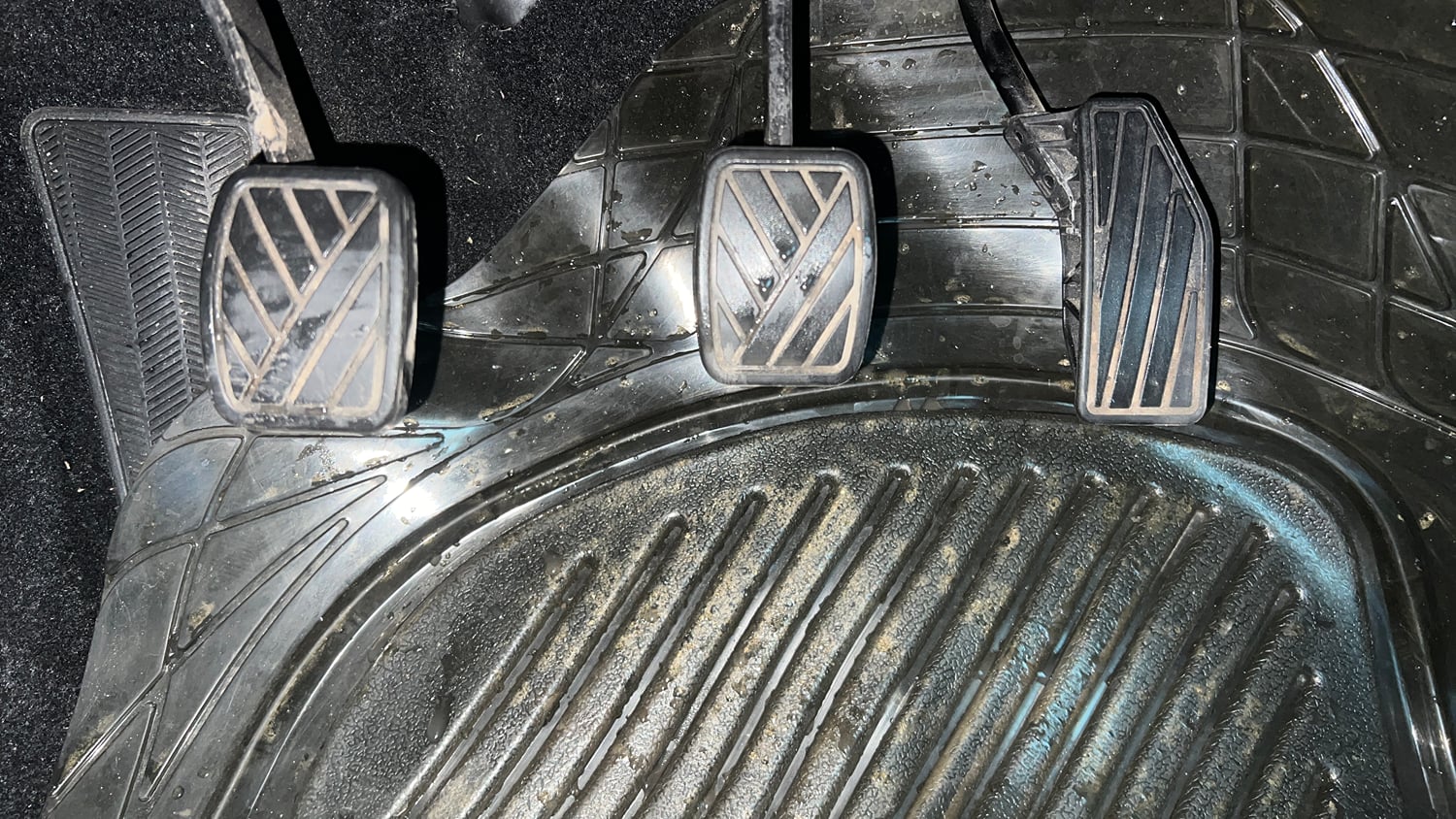 Used 2025 Maruti Suzuki Baleno Alpha MT Petrol Manual interior PEDALS VIEW