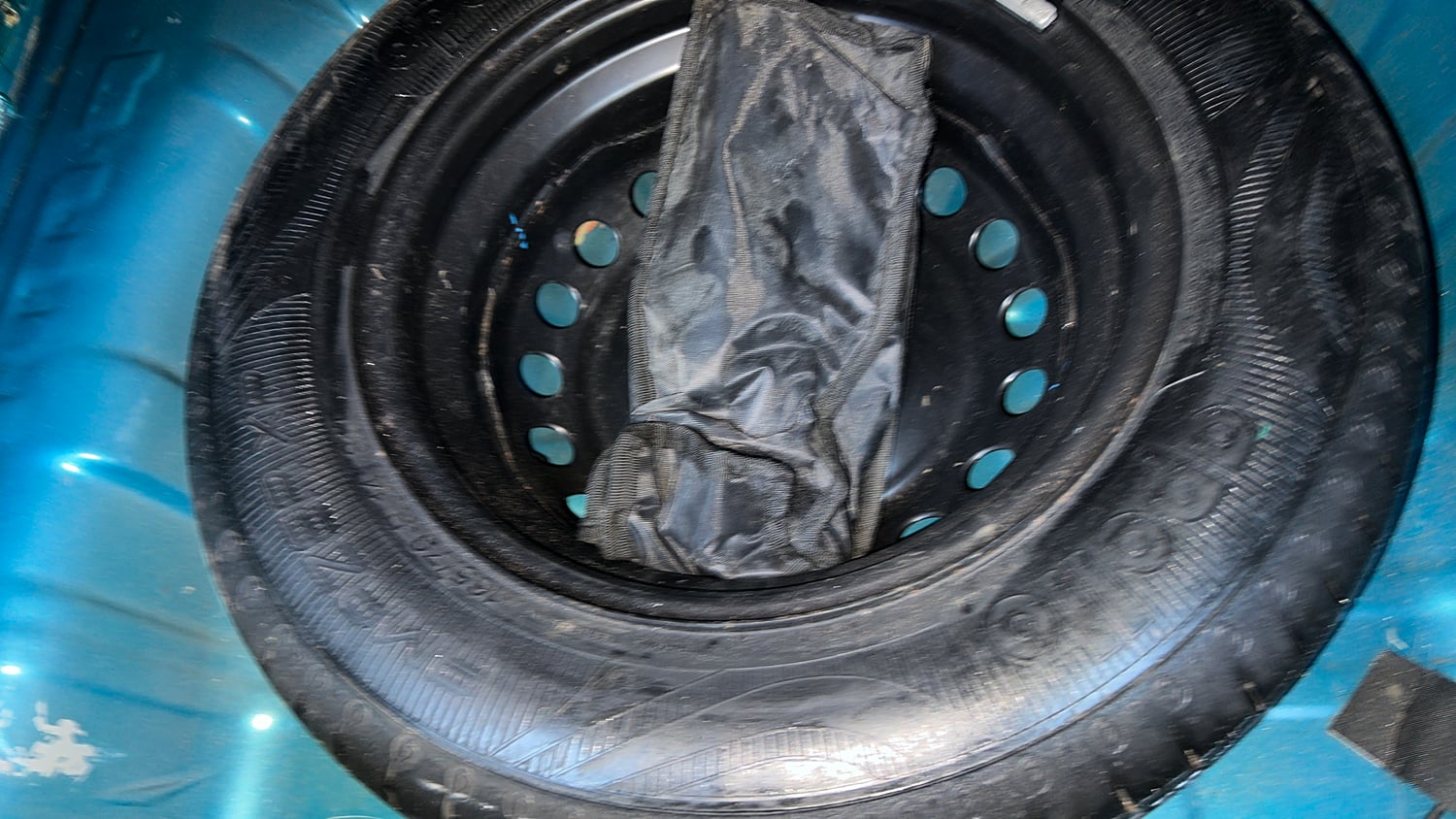 Used 2021 Renault Kwid RXT 1.0 Opt Petrol Manual tyres SPARE TYRE VIEW