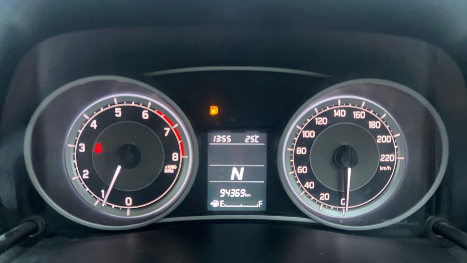 Used 2019 Maruti Suzuki Dzire VXi AMT Petrol Automatic interior CLUSTERMETER VIEW