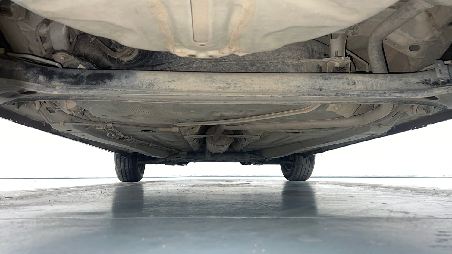 Used 2022 Maruti Suzuki Baleno Delta Petrol Manual extra REAR UNDERBODY VIEW (TAKEN FROM REAR)