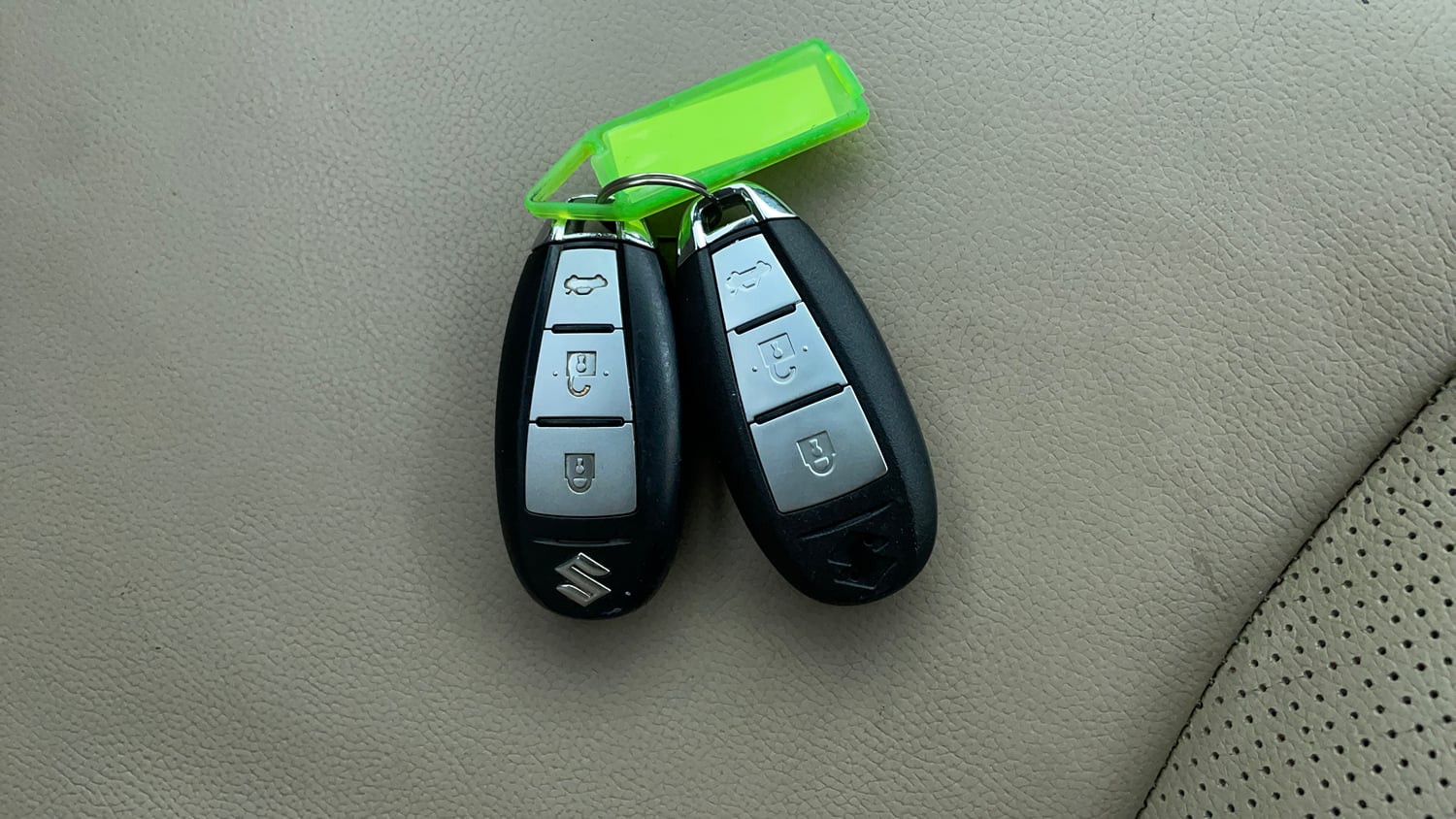 Used 2015 Maruti Suzuki Ciaz ZXI+ Petrol Manual extra CAR KEY VIEW