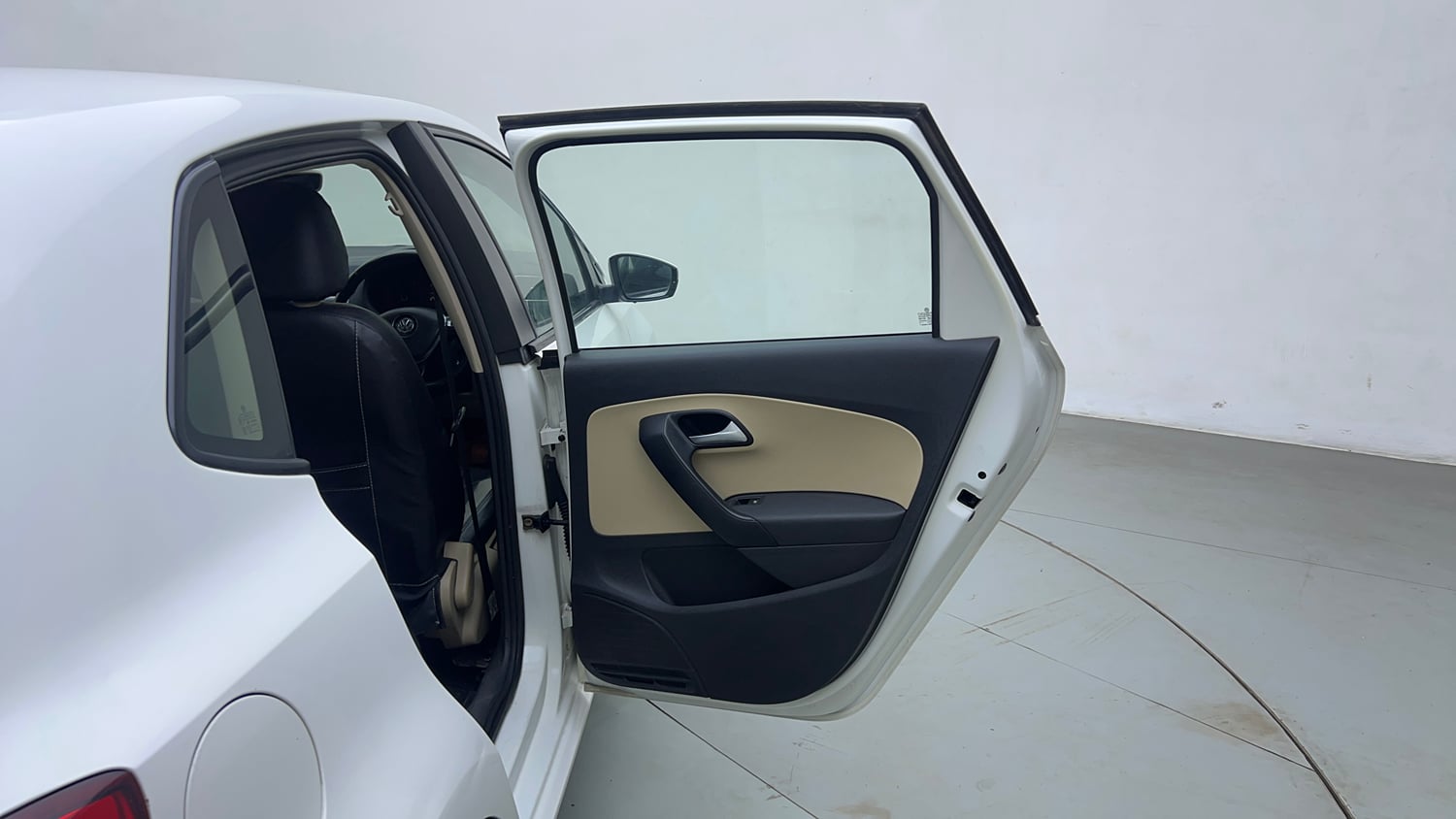 Used 2017 Volkswagen Polo Highline1.2L (P) Petrol Manual interior RIGHT REAR DOOR OPEN VIEW
