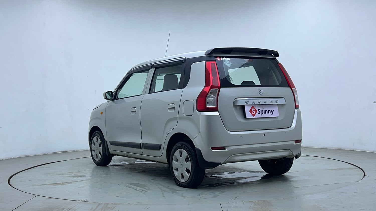 Used 2022 Maruti Suzuki Wagon R VXI 1.0 CNG Cng Manual exterior LEFT REAR CORNER VIEW