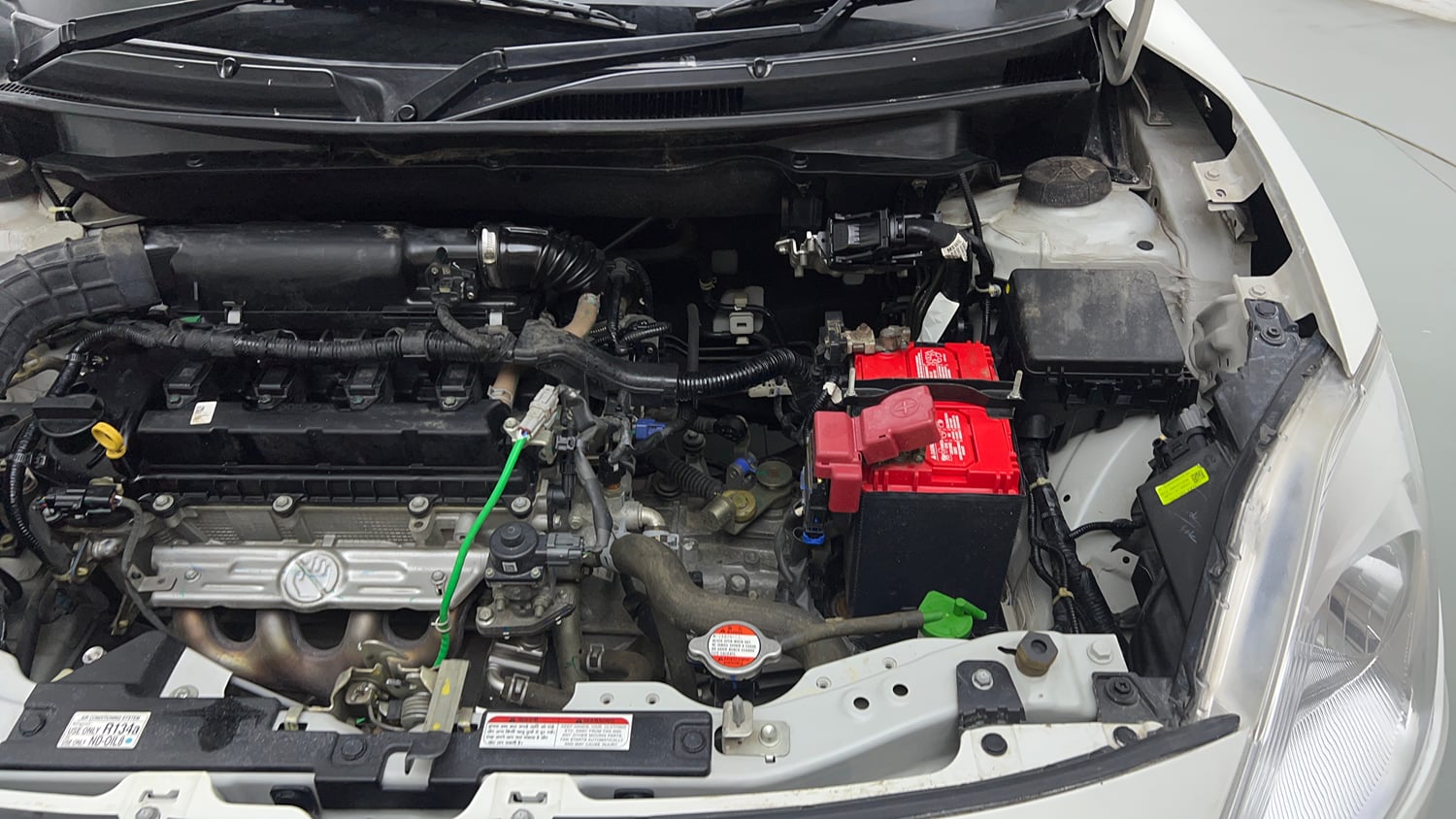 Used 2022 Maruti Suzuki Swift LXi Petrol Manual engine ENGINE LEFT SIDE VIEW