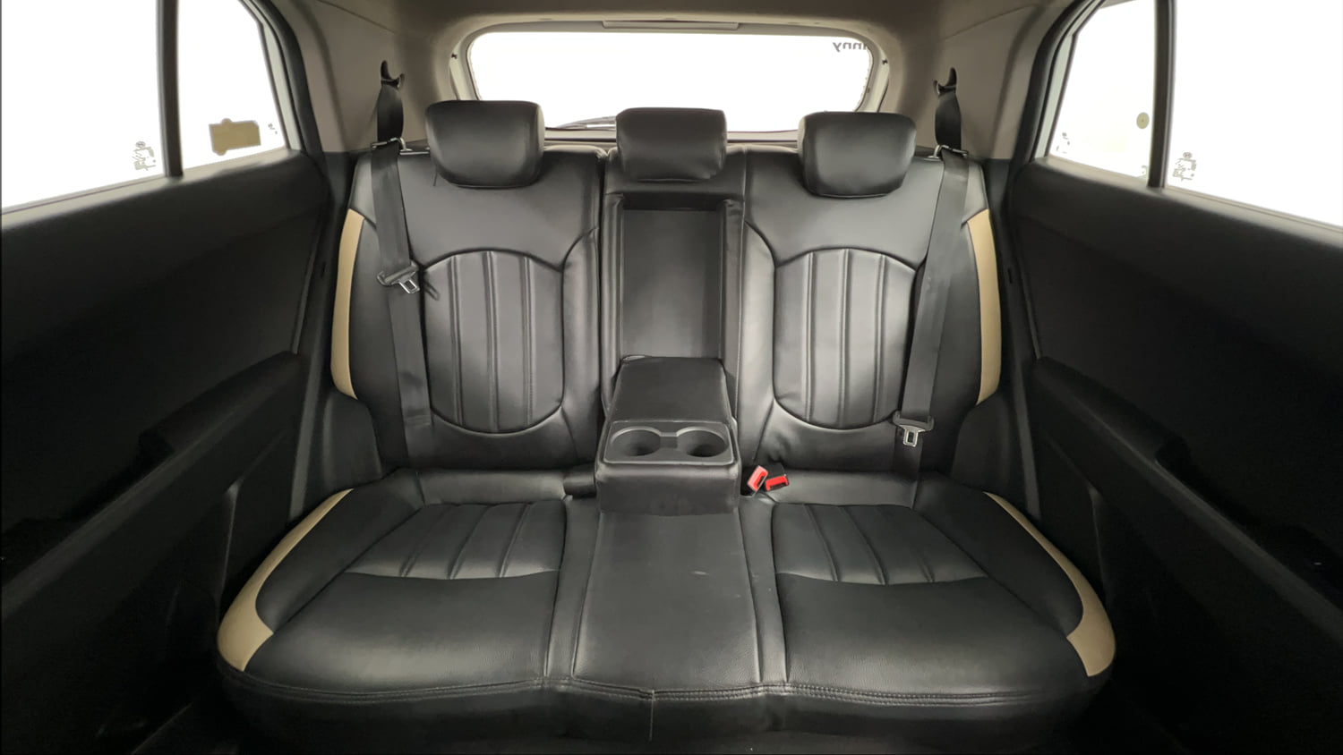 Used 2015 Hyundai Creta 1.6 SX Plus AT Diesel Automatic interior REAR SEAT CONDITION VIEW