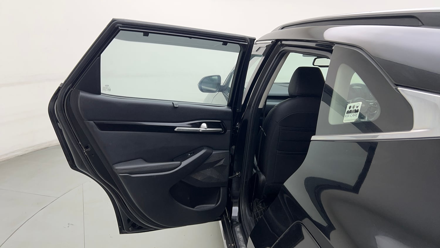 Used 2020 Kia Seltos Anniversary Edition 1.5 Petrol Manual interior LEFT REAR DOOR OPEN VIEW