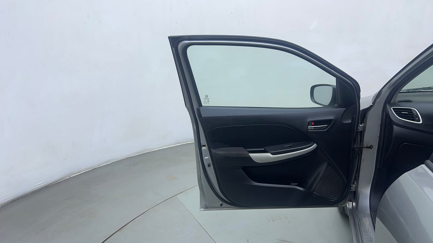 Used 2016 Maruti Suzuki Baleno Delta 1.2 Petrol Manual interior LEFT FRONT DOOR OPEN VIEW