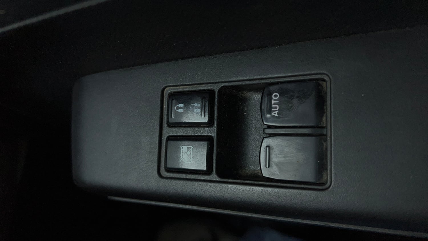 Used 2021 Maruti Suzuki Wagon R 1.0 LXI CNG (Outside Fitted) Cng Manual top_features Central locking