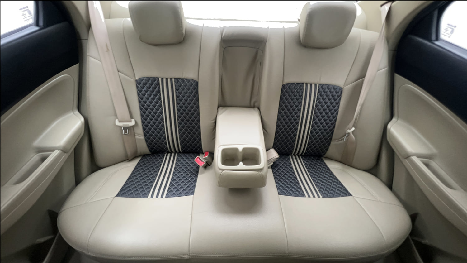Used 2019 Maruti Suzuki Dzire VXi AMT Petrol Automatic interior REAR SEAT CONDITION VIEW