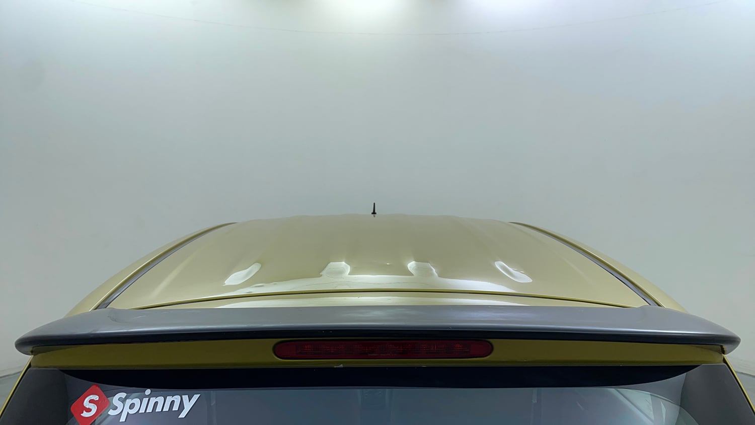 Used 2014 Maruti Suzuki Celerio VXi AMT Petrol Automatic exterior EXTERIOR ROOF VIEW