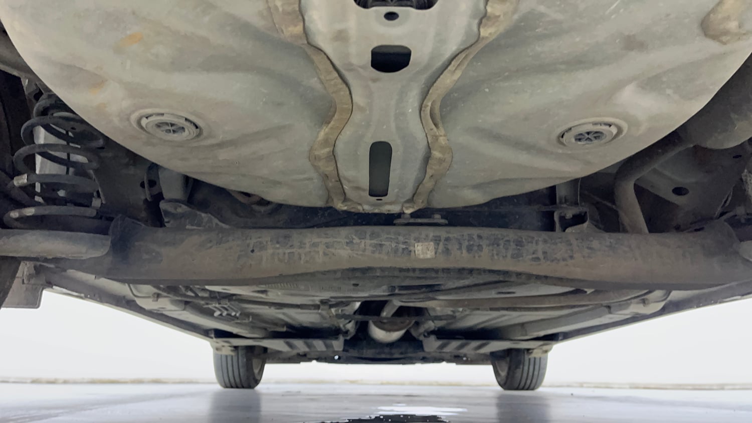 Used 2023 Maruti Suzuki Baleno Alpha AGS Petrol Automatic extra REAR UNDERBODY VIEW (TAKEN FROM REAR)