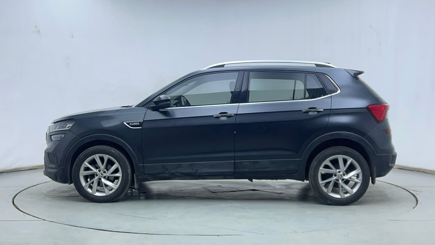 Used 2024 Skoda Kushaq Style 1.0L TSI MT Petrol Manual exterior LEFT SIDE VIEW