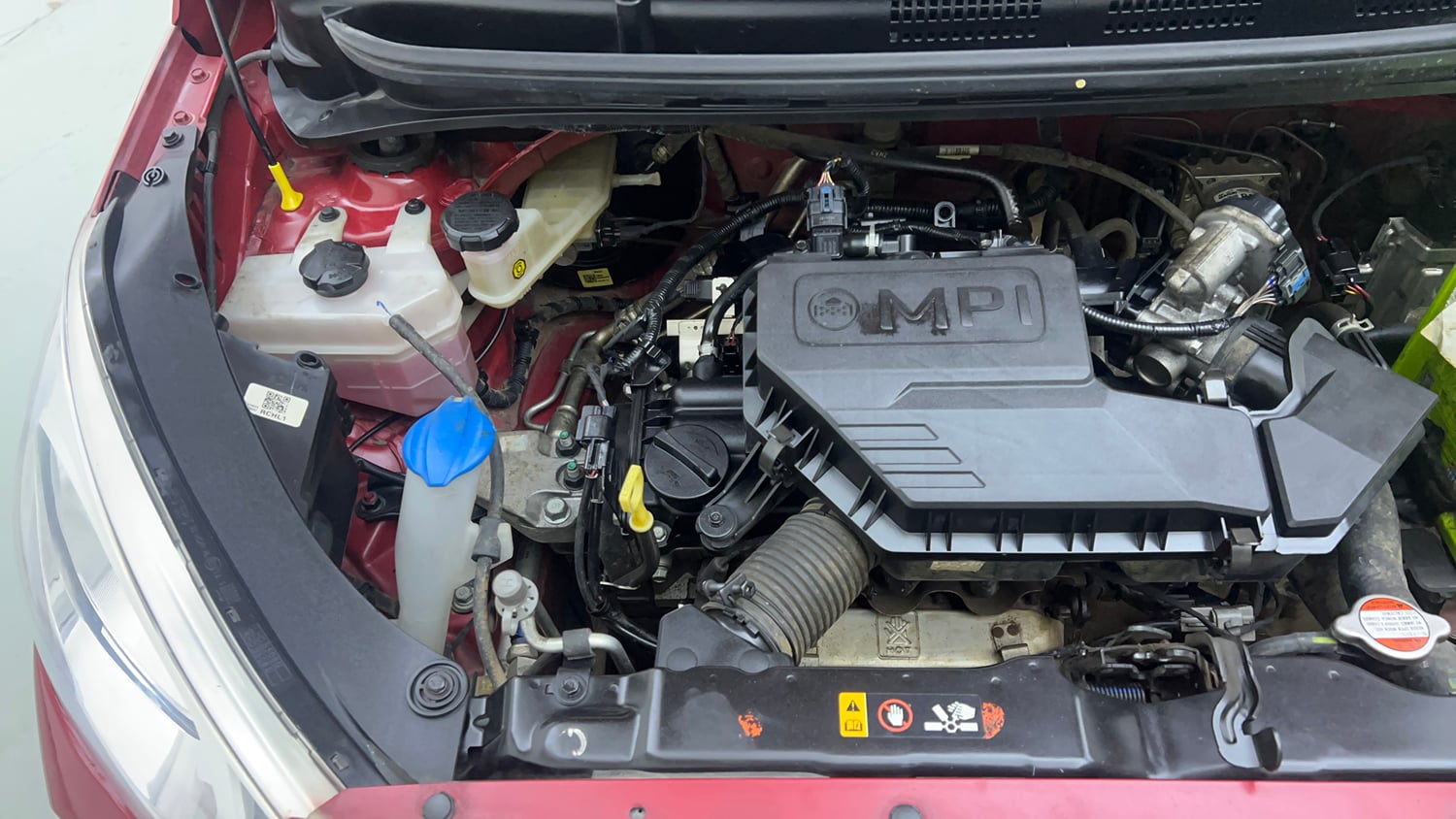 Used 2022 Hyundai Santro Sportz Petrol Manual engine ENGINE RIGHT SIDE VIEW
