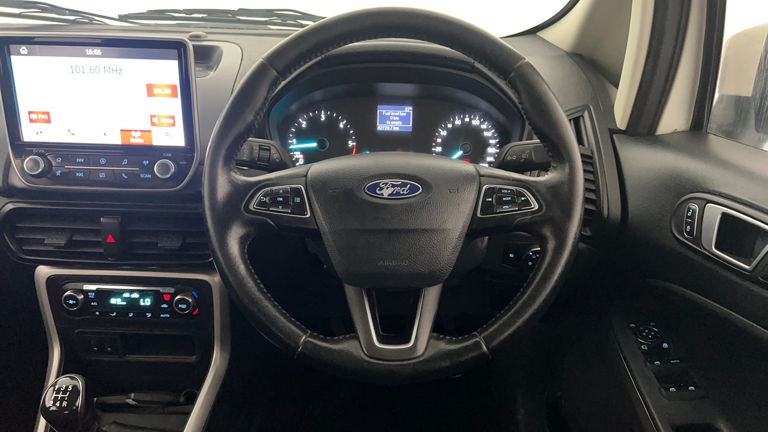 Used 2018 Ford EcoSport Titanium 1.5L TDCi Diesel Manual interior STEERING VIEW