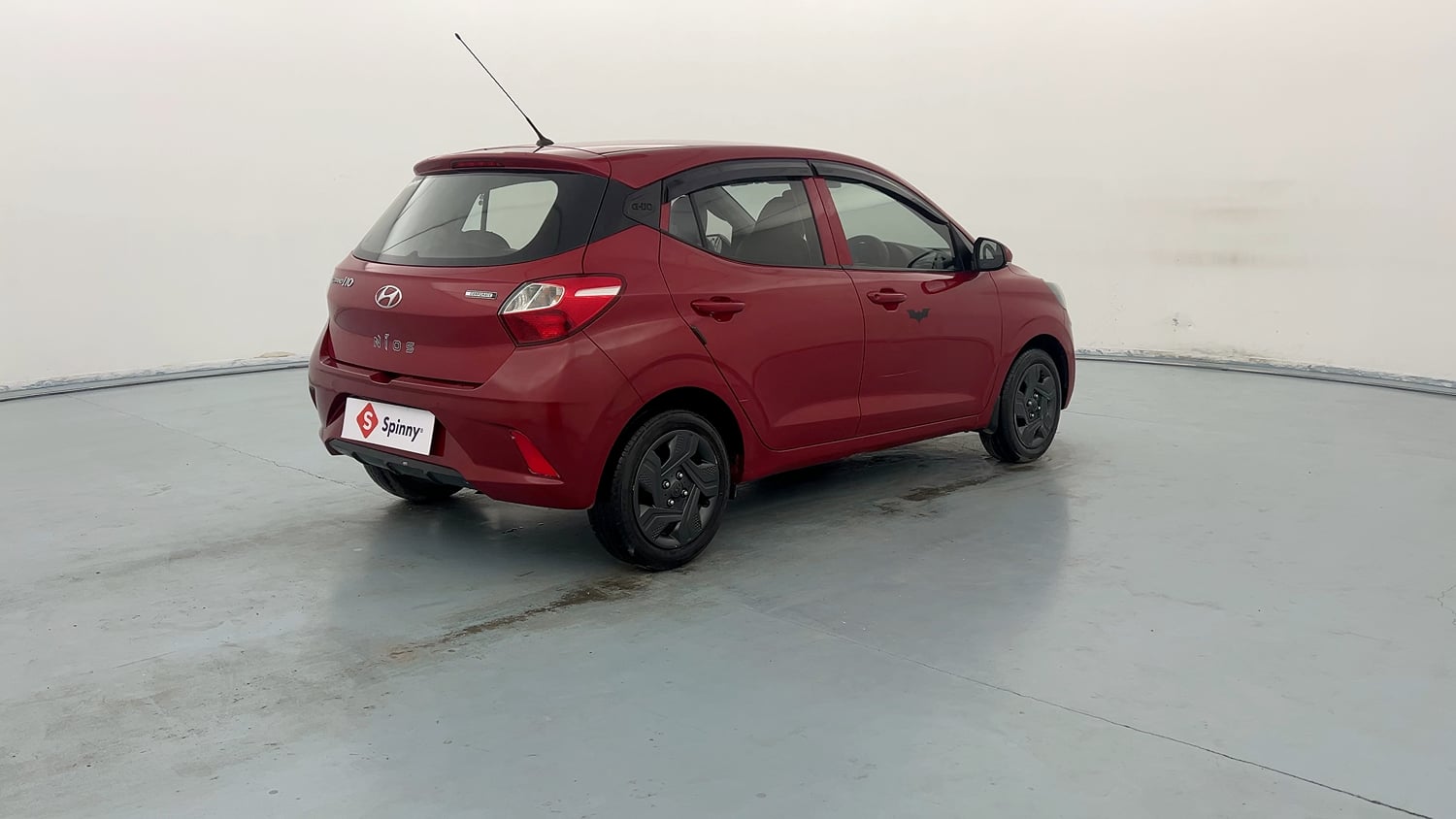 Used 2021 Hyundai Grand i10 Nios Magna Corporate Edition 1.2 Kappa VTVT Petrol Manual exterior RIGHT REAR CORNER VIEW