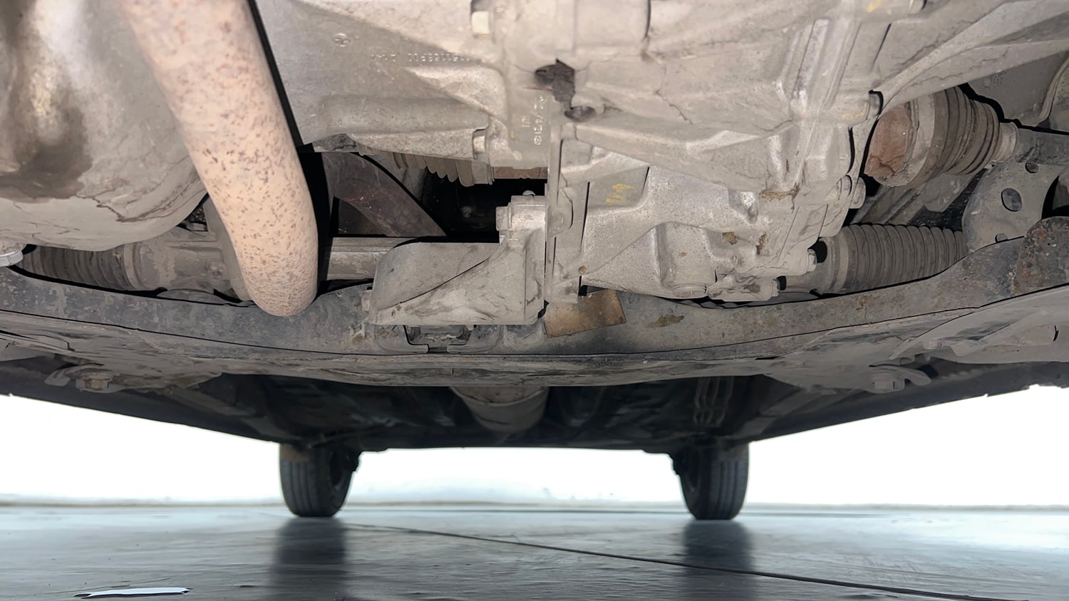 Used 2021 Maruti Suzuki Wagon R VXi (O) 1.2 AMT Petrol Automatic extra FRONT LEFT UNDERBODY VIEW