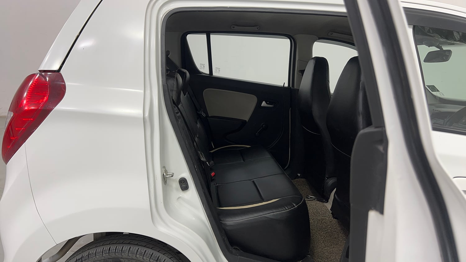Used 2021 Maruti Suzuki Alto 800 LXi CNG Cng Manual interior RIGHT SIDE REAR DOOR CABIN VIEW