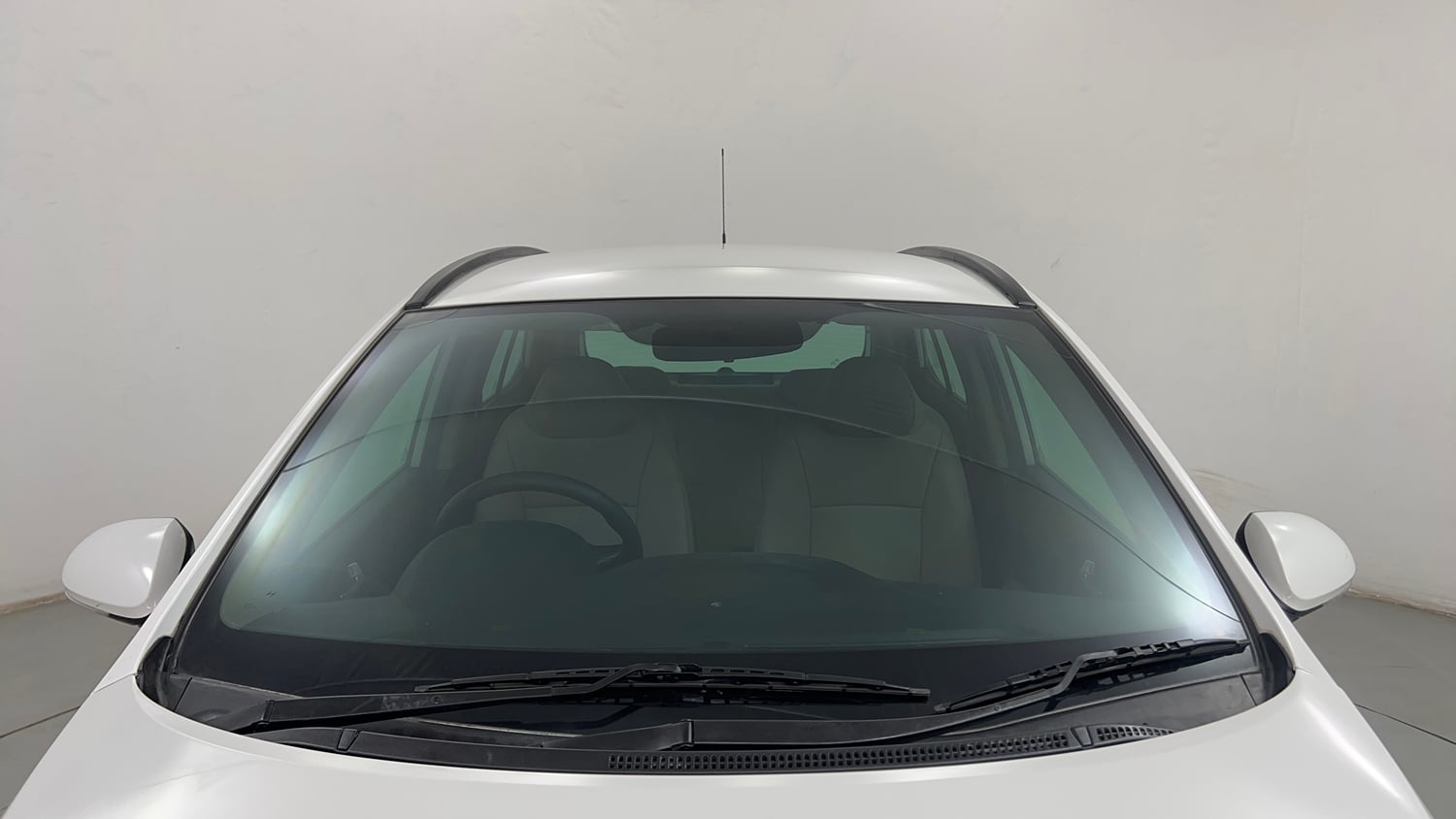 Used 2017 Hyundai Grand i10 Sportz (O) 1.2 Kappa VTVT Petrol Manual exterior FRONT WINDSHIELD VIEW