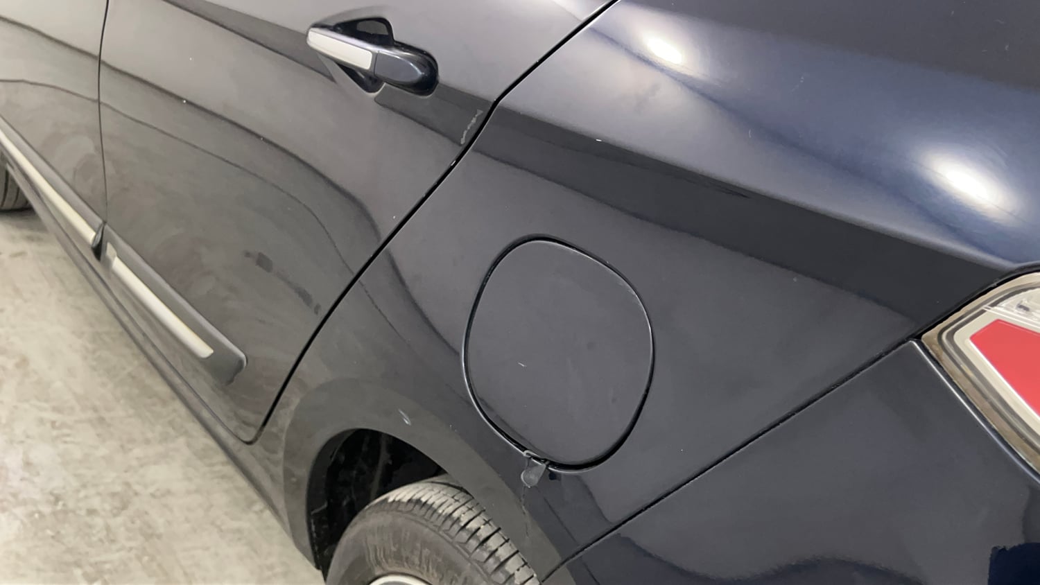 Used 2022 Tata Tigor XZ Plus Petrol Manual dents MINOR DENT