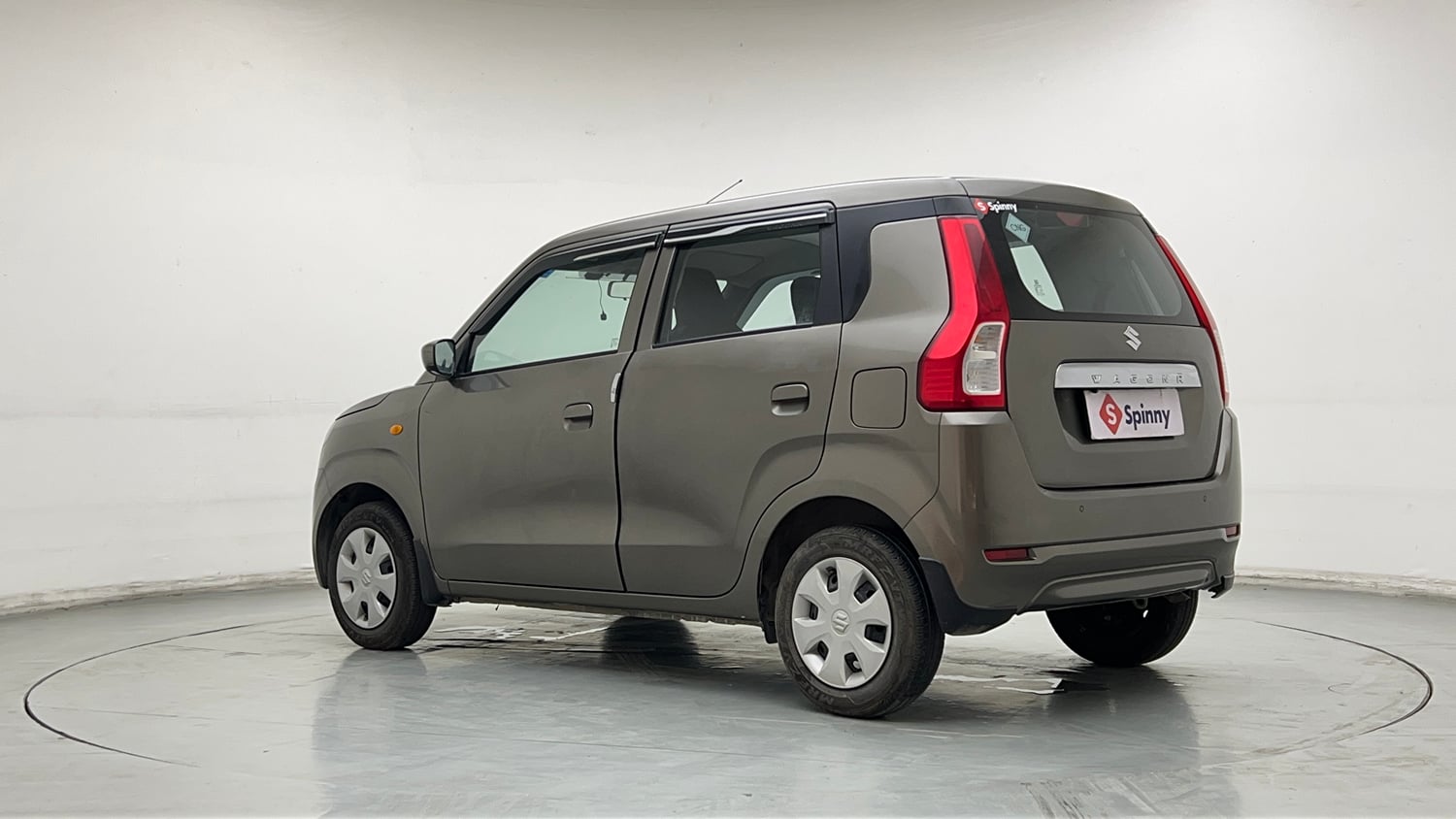 Used 2025 Maruti Suzuki Wagon R VXI 1.0 CNG Cng Manual exterior LEFT REAR CORNER VIEW