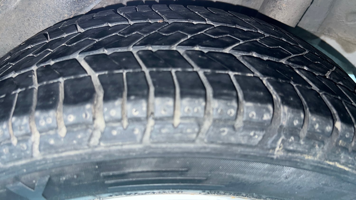 Used 2014 Honda Amaze 1.2 EX i-VTEC Petrol Manual tyres LEFT REAR TYRE TREAD VIEW