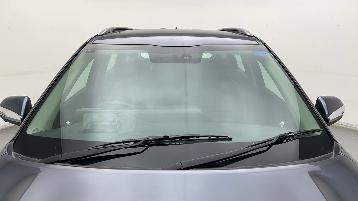 Used 2022 Kia Seltos GTX Plus 1.4 DCT Petrol Automatic exterior FRONT WINDSHIELD VIEW