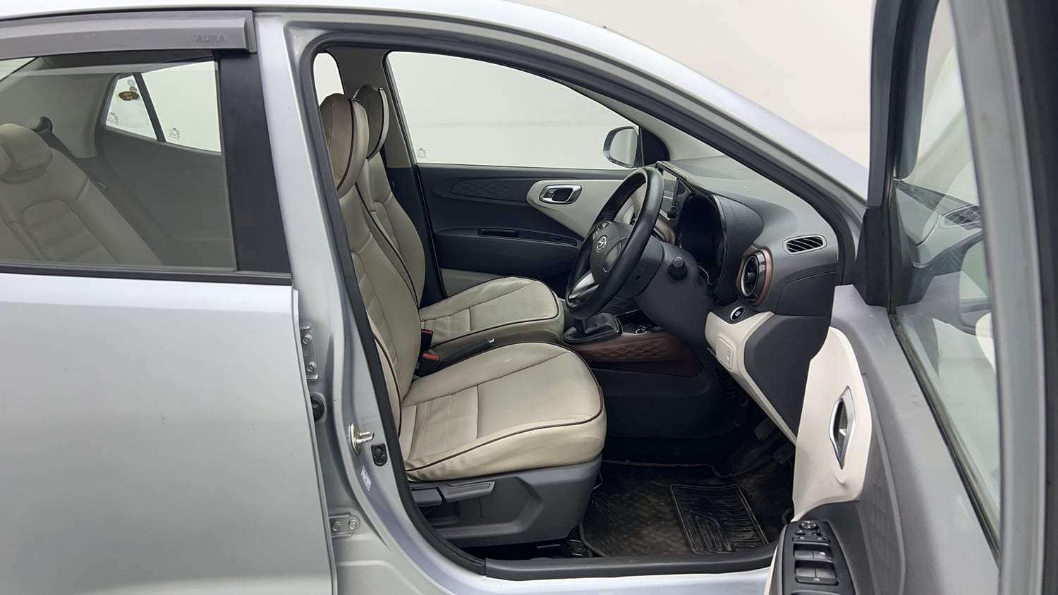 Used 2020 Hyundai Aura SX 1.2 Petrol Petrol Manual interior RIGHT SIDE FRONT DOOR CABIN VIEW