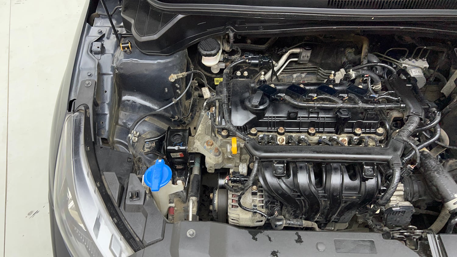 Used 2020 Hyundai i20 Sportz 1.2 MT Petrol Manual engine ENGINE RIGHT SIDE VIEW