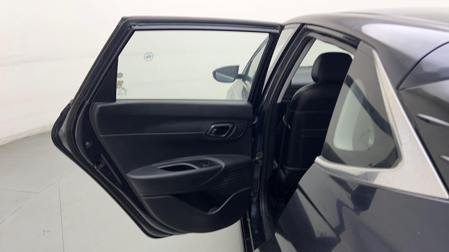 Used 2020 Hyundai i20 Sportz 1.2 MT Petrol Manual interior LEFT REAR DOOR OPEN VIEW