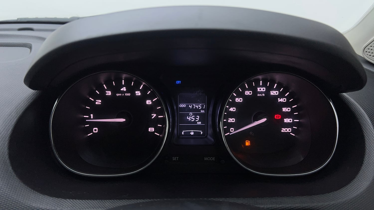 Used 2019 Tata Tiago Revotron XZ w/o Alloy Petrol Manual interior CLUSTERMETER VIEW