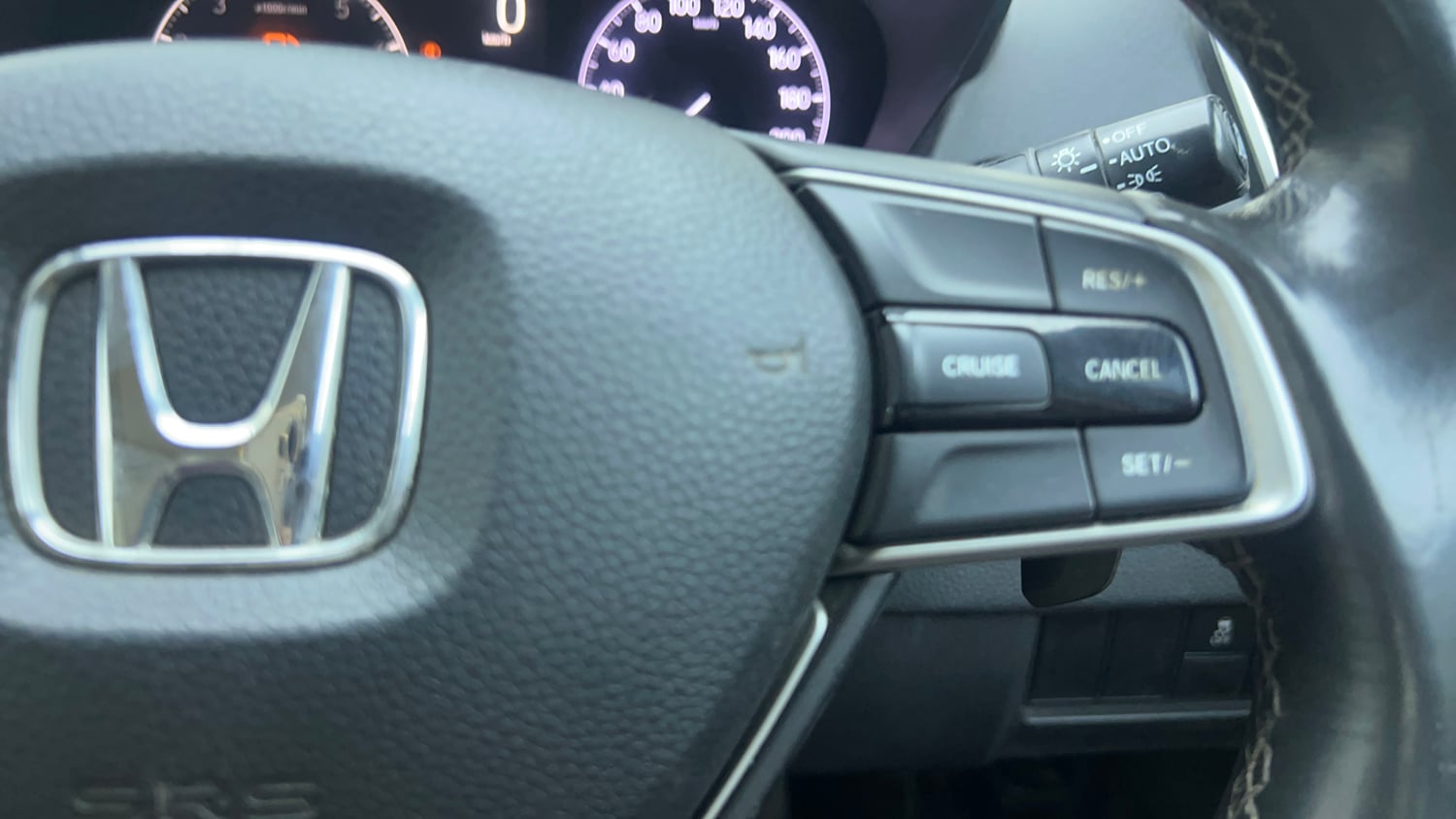 Used 2021 Honda City ZX CVT Petrol Petrol Automatic top_features Cruise control