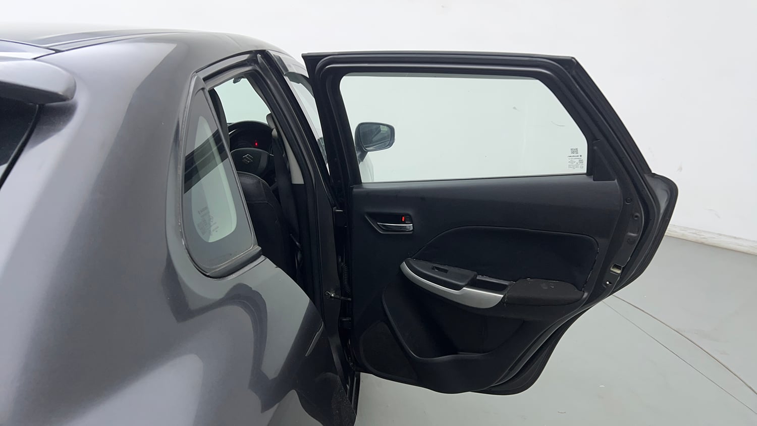 Used 2017 Maruti Suzuki Baleno Delta 1.2 Petrol Manual interior RIGHT REAR DOOR OPEN VIEW