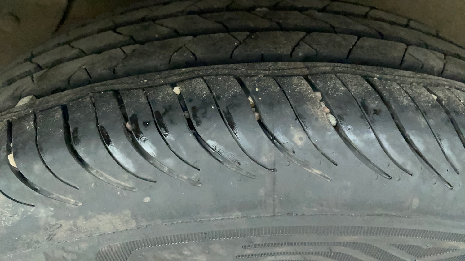 Used 2016 Hyundai Creta 1.6 SX Plus AT Diesel Automatic tyres RIGHT REAR TYRE TREAD VIEW
