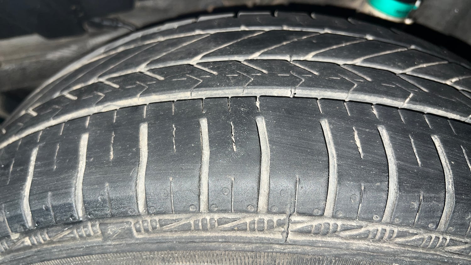 Used 2022 Tata Tigor XZ Plus CNG Cng Manual tyres LEFT REAR TYRE TREAD VIEW