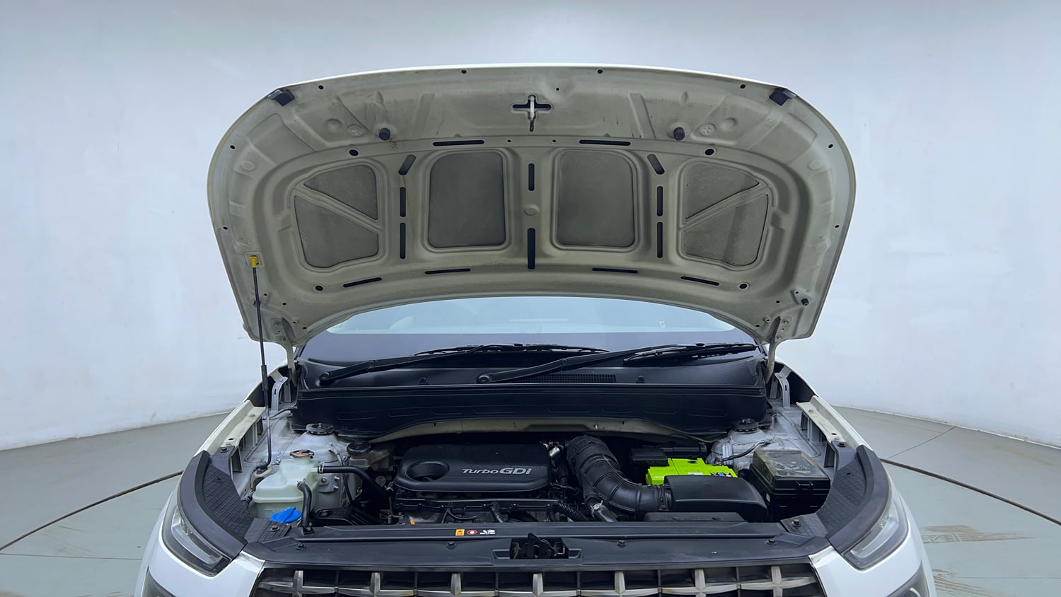 Used 2019 Hyundai Venue SX Plus 1.0 Turbo DCT Petrol Automatic engine ENGINE & BONNET OPEN FRONT VIEW
